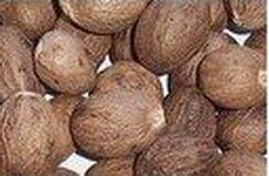 1 oz. NUTMEG~(Whole)~prosperity, brings luck, breaks hexes