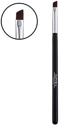 Angled Eyeliner/Eyebrow Brush by Studio 5 Cosmetics. Flat with angled tip. Perfect for Lining/Shaping Eyes and Brows, Winged Liners. Use with Gel, Cream or Powder Liner Products.