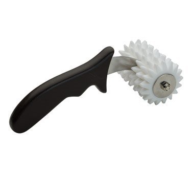 Winco RD-4P, Dough Roller Docker With 4-Inch Wide Head And Plastic Handle