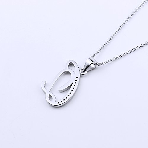 925 Sterling Silver Cubic Zirconia Alphabet Initial Letter Pendant Necklace (Q)