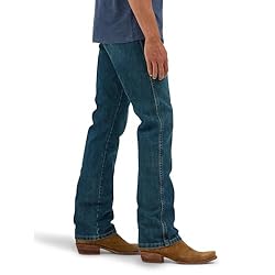 WranglermensRetro Slim Fit Bootcut Jean