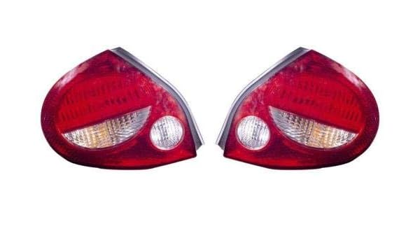 Amazon Com Go Parts Pair Set For 2000 2001 Nissan Maxima Rear Tail Lights Lamps Assembly Gxe Gle Left Right Driver Passenger Ni2819105 Ni2818105 26554 2y925 26559 2y925 Replacement Automotive