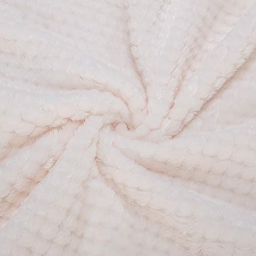 image for WONDER MIRACLE Throw Blanket of Plush Fuzzy Fleece Lightweight Soft Wa