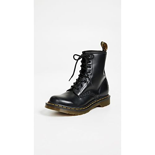 dr martens engineer boots