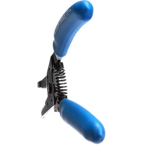 Klein 11054 Wire Stripper & Cutter for 8-16 AWG GA Solid and 10-18 AWG GA Stranded Wire w/Closing Lock and Bonus Stainless Steel Pocket Knife