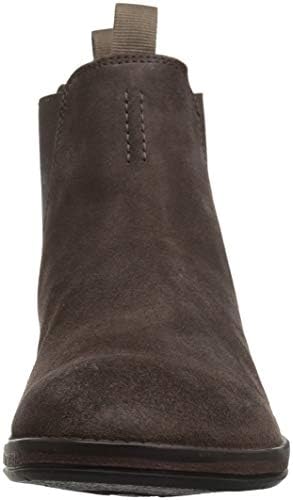 hinman suede chelsea boots