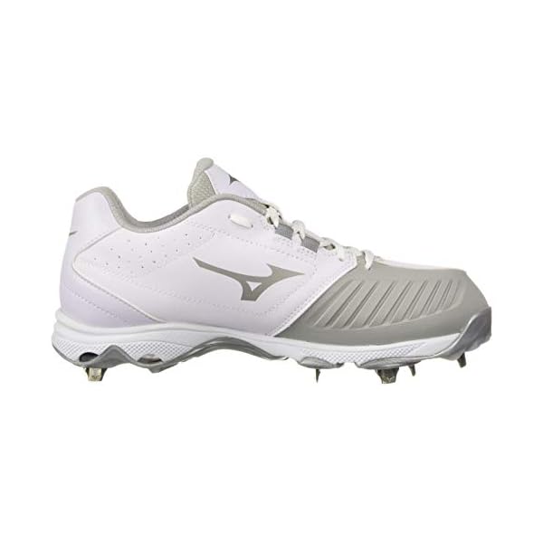 9SPIKE ADVANCED SWEEP WOMENS 4 10 Black/White Softball Cleats & Shoes