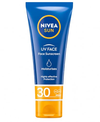 NIVEA SUN Lightweight Protection Moisturizing Face
