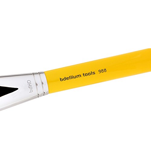 Bdellium Tools Professional Makeup Brush Studio Line - BDHD Phase I Large Foundation / Powder 988