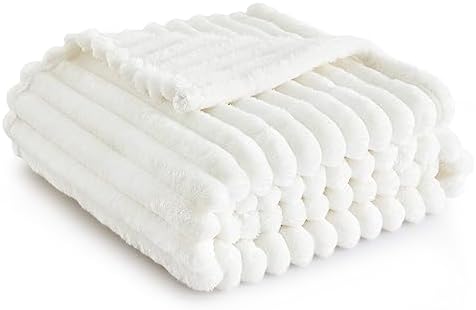 Bedsure Fleece Throw Blanket for Sofa - Fluffy Cosy Warm Blankets for Bed, Soft Cute Single Throw Gifts for Women and Girls, Off White, 130x170 cm