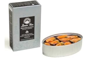 Ramon Pena Canned Mussels in Spicy Chili & Garlic Sauce | Ramon Pena Silver Line Tin | 1 x 110g Can