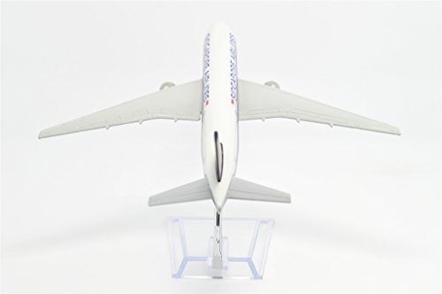 TANG DYNASTY(TM) b777 Singapore Airlines Metal Airplane Model Plane Toy Plane Model