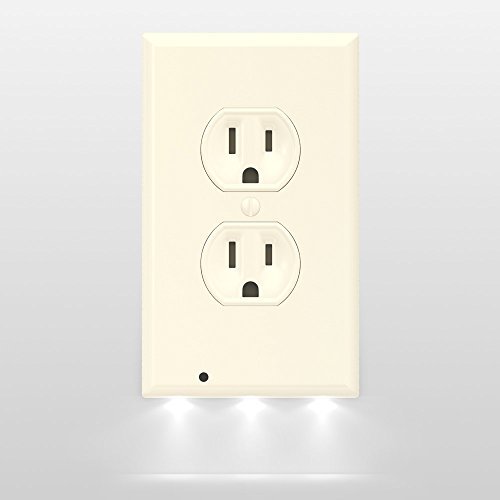SnapPower Guidelight Outlet Wall Plate With LED Night Lights No