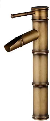 Todos los antiguos grifos de cuenca europea de cobre sobre el mostrador