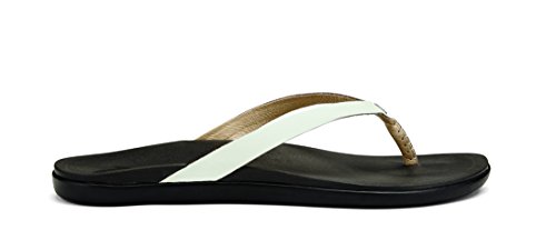 OluKai Ho'opio Leather Sandal - Women's Pearl/Black 9