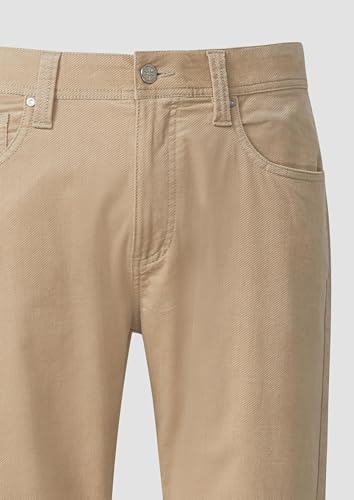 s.Oliver Men's Regular Fit Straight Leg Fine Corduroy Pants