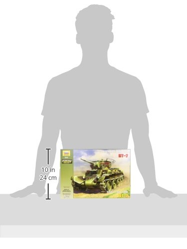 ZVE3545 1:35 Zvezda BT-7 Soviet Light Tank [MODEL BUILDING KIT]