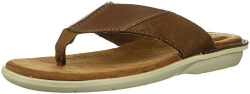 clarks mens flip flops amazon