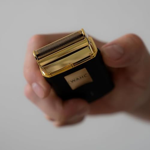 Wahl Travel Shaver Gold Edition Cordless Rechargeable Electric Shaver for Men, Great for Travel, Hair and Beard Trimmer, Compact and Portable