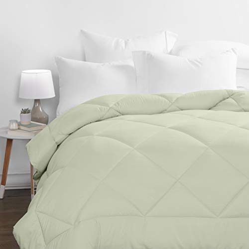 image for Italian Luxury Goose Down Alternative Comforter - All Season - 2100 Se
