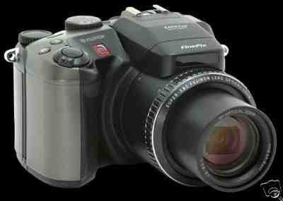FUJIFILM Finepix S602 Appareil Photo numérique