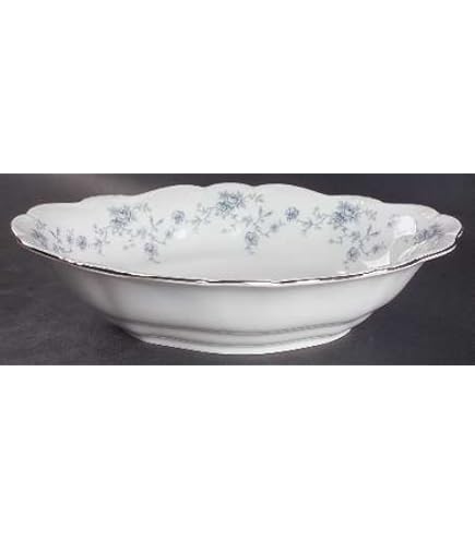 Haviland 蓋付きオーバルベジタブルボウル Amazon.com | Johann Haviland Bavaria Blue Garland Vegetable Bowl
