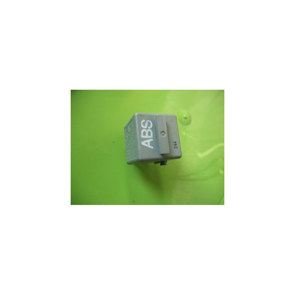 BMW E36 GREY ABS RELAY V23134 B57 X152 PT 61361393403 on PopScreen