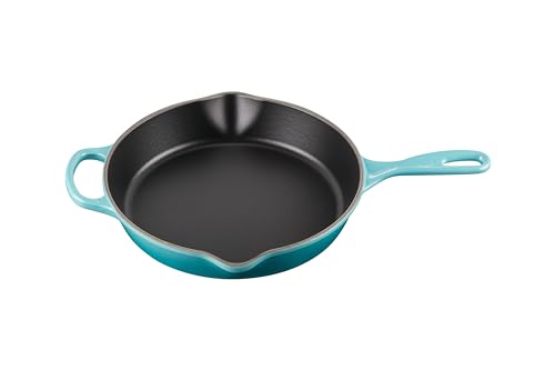 LE CREUSET Signature Hohe Brat- und Servierpfanne aus Gusseisen, für alle Herdarten und Backöfen, 26 cm, 2 Liter, Karibik, 20187261700422