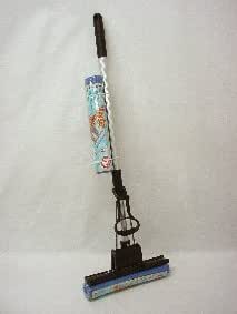 FREGONA MOPA ESCOBA EXTENSIBLE CON RECAMBIO WONDER MOP (SWEEP AND MOP