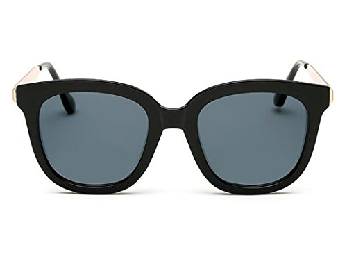 GAMT Good Quality Newest Brand Fashion Spectacles Polarization Spectacles Women Sunglasses Lens Black Frame Black