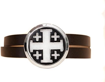 The Oil Collection Stainless Steel Diffuser Wrap Bracelet