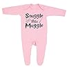 ‘Snuggle this Muggle’ Baby Boy Girl Sleepsuit Ontworpen en Gedrukt in het Verenigd Koninkrijk Met behulp van 100% fijn…