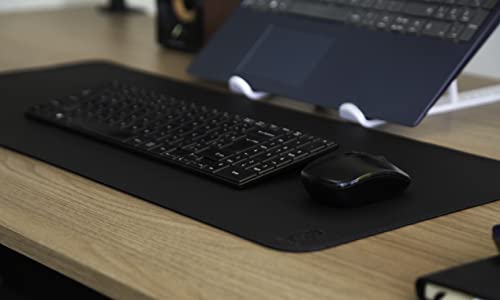 Mouse Pad Médio 70x30cm KingPad Couro Ecológico Preto – Desk Pad Antiderrapante para Escritório, Home Office e Estudo – Tapete de Mesa Resistente à Água