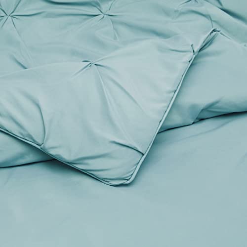 Amazon Basics Pinch Pleat AllSeason DownAlternative Comforter Bedding