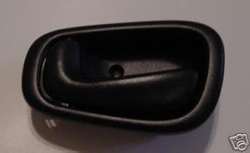 Amazon Com 1998 2002 Chevy Prizm Lh Left Hand Black Drivers Inside Door Handle 1999 2000 2001 Chevy Prizm Driver Indoor Handle 98 99 00 01 02 Home Improvement