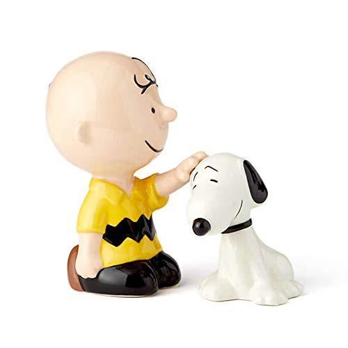 Enesco 6002276 Peanuts Ceramics Charlie Brown Petting Snoopy Salt and Pepper Shakers, 3.74 Inch, Multicolor