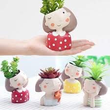 KARARI Combo Pack of 4 pcs Dreaming Yellow Girl Design,Heart Girl,Thinking Girl, Imported Resin Pots Unique & Trendy Design Succulent Pots polyresin Pot Animals Resin desiner planters 4 pcs(KK989)