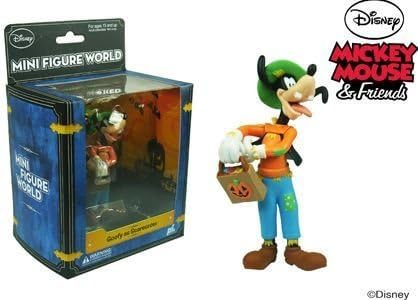 Mini Figure World Goofy as Scarecrow