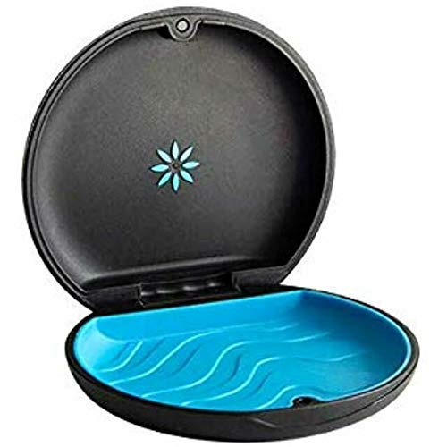 Aligner and Retainer Case Slim Modern Case Keeps Invisalign Aligners