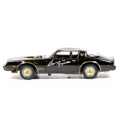 Burt Reynolds George Barris Autographed Smokey and the Bandit 2 1:18 Diecast Car
