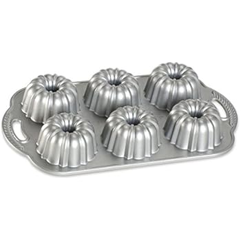 Nordic Ware Platinum Collection Anniversary Bundtlette Pan