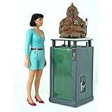 Underground Toys Doctor Who Vengeance On Varos-Peri And Sil With Tank