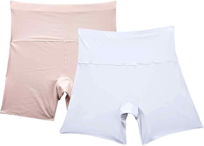 calzoncini da donna cortissimi e attillati