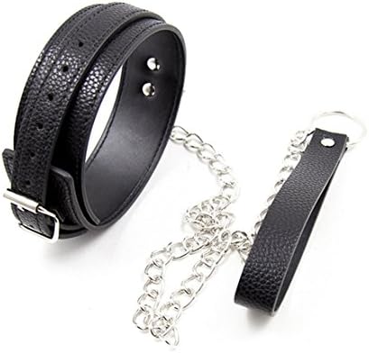 Runsmooth Leather Neck Collar with Leash Adjustable Choker Collar for Couple, Black