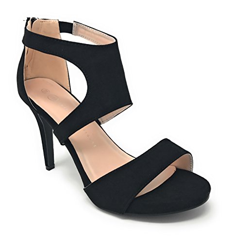 wide width closed toe sandals