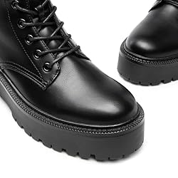 DREAM PAIRS Women's Lace up Combat Ankle Boots