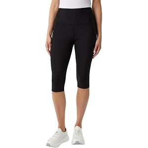 32 Degrees Women's Ribbed Crop Leggings with Pockets, Comfort Stretch Capri Activewear Pants, XS-2X
