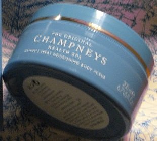 Champneys Natures Treat Nourishing Body Scrub 200ml