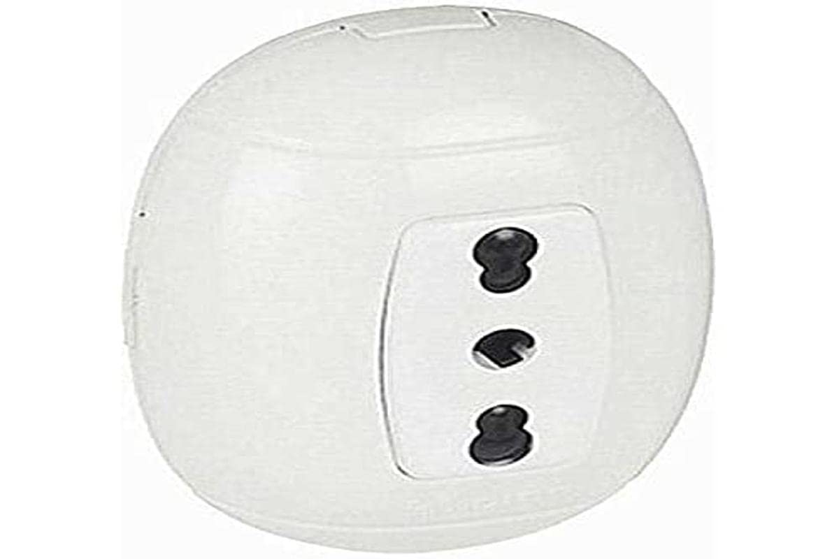 BTicino Oval Single Pole Switch Bypass Socket Bianco