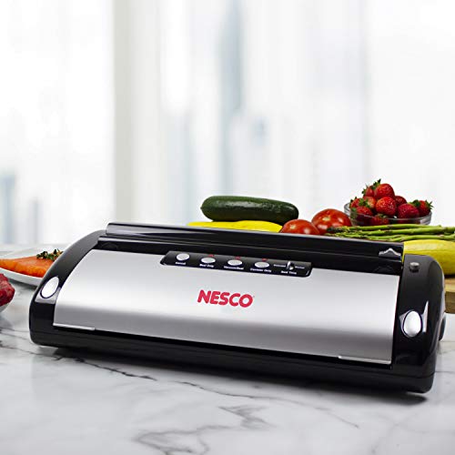 NESCO VS-02 Food Starter Kit with Automatic Shut-Off and Vacuum Sealer Bags, Black 18.25 X 5.25 X 11.5